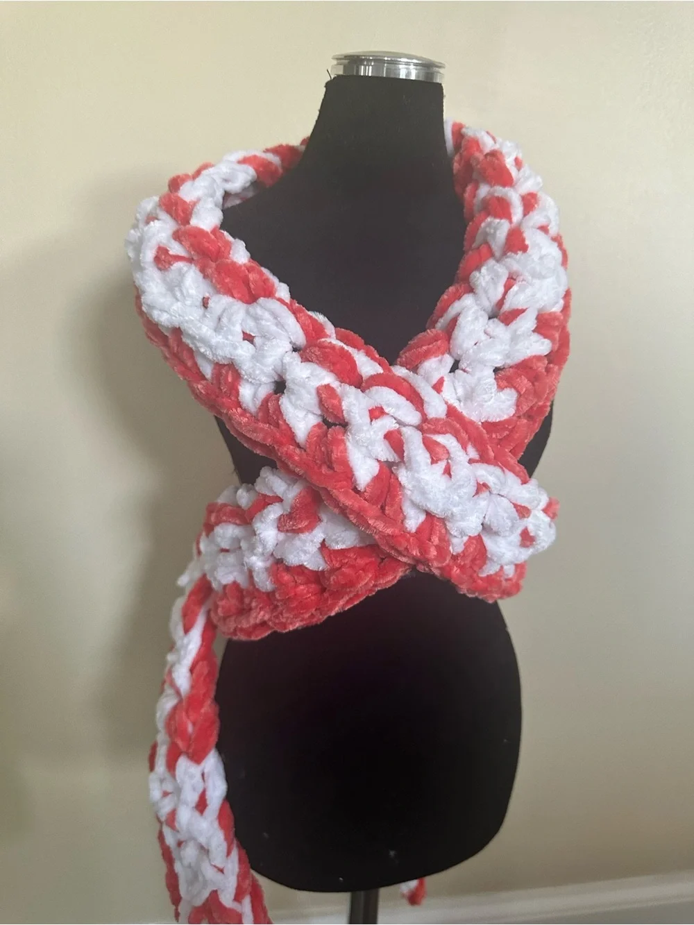 Plush Chunky Coral & White Infinity Scarf - Women Scarves